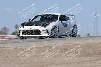 media/Oct-04-2025-OnGrid (Sat) [[44bd565ffa]]/Purple Group/Grapevine/